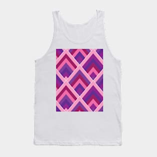 V Pattern Tank Top